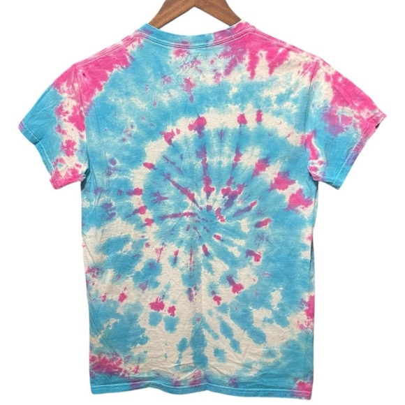 plain blank blue pink purple white swirl tie-dye Gildan crewneck hippie T-shirt - Picture 4 of 4